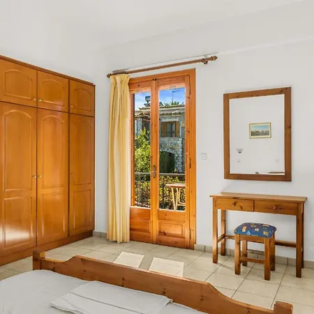 Thalpori In Stoupa, Mani Country house Stoupa
