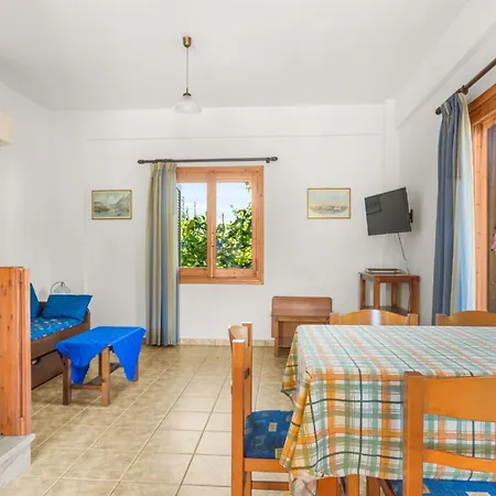 Thalpori In Stoupa, Mani *