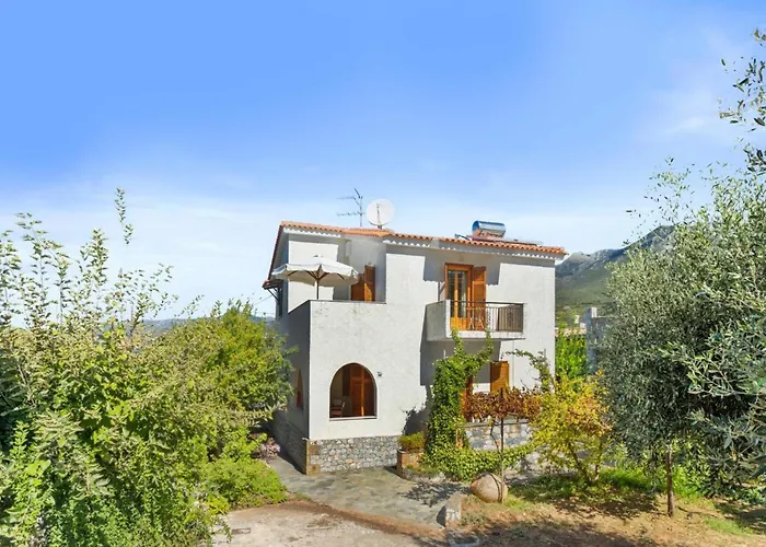 Thalpori In Stoupa, Mani *