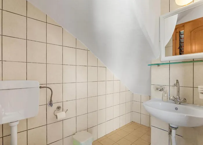 Lantställe Thalpori In Stoupa, Mani Stoúpa