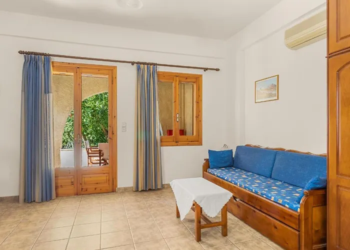 Lantställe Thalpori In Stoupa, Mani *